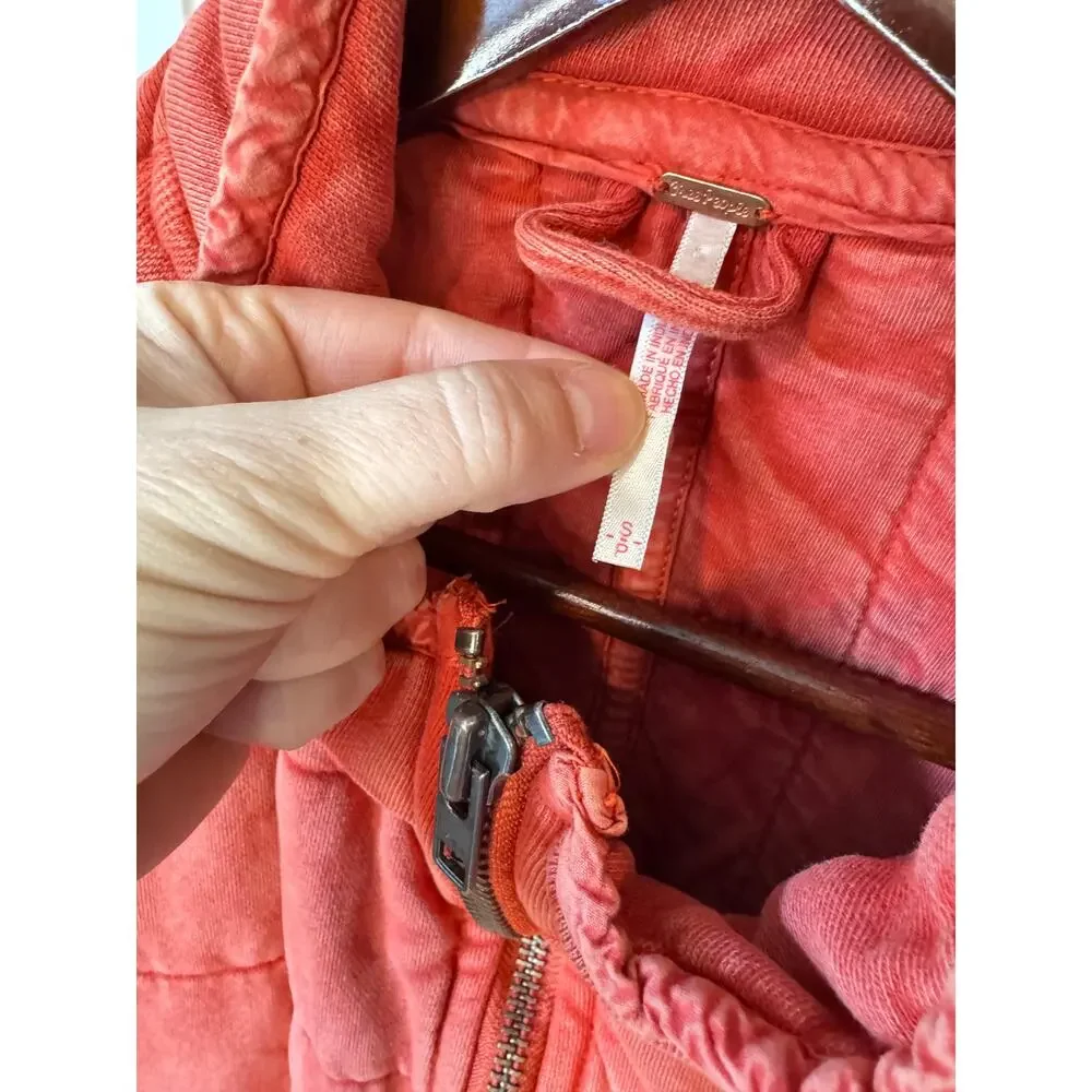 FREE PEOPLE Dolman Quilted Knit Jacket Red Myrrh Size Small EUC $198 MSRP Boho - Picture 3 of 10